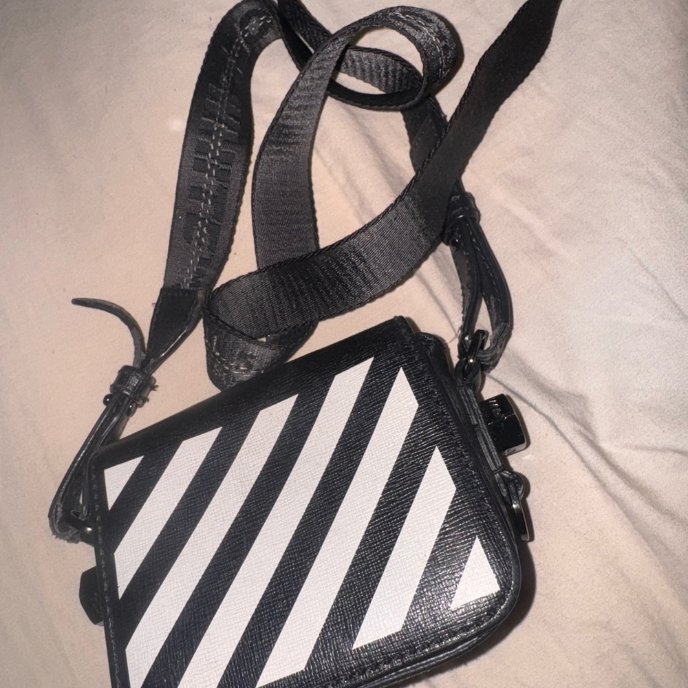 XS Off-White Diagonal Stripe Crossbody Bag